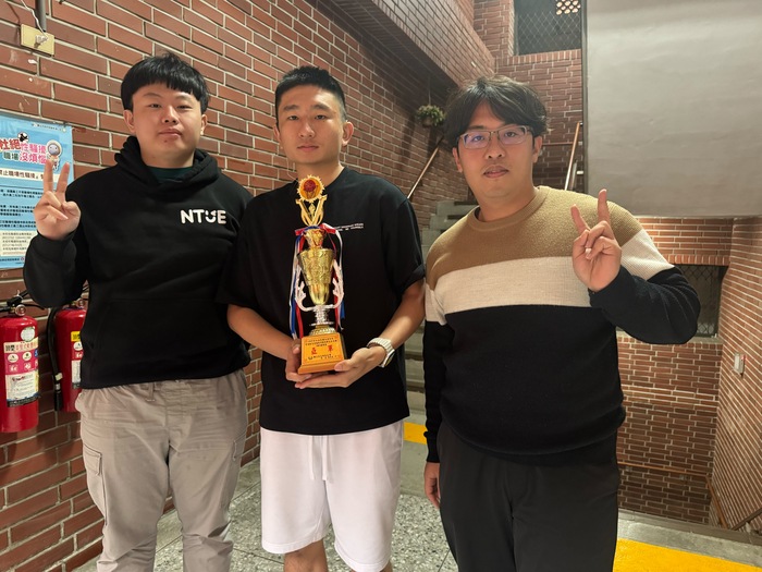 三對三籃球賽亞軍照片