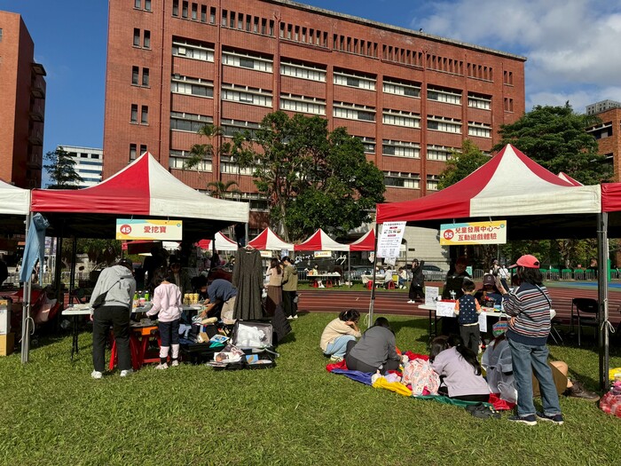 校慶園遊會圖片