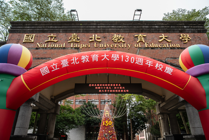 校慶園遊會圖片